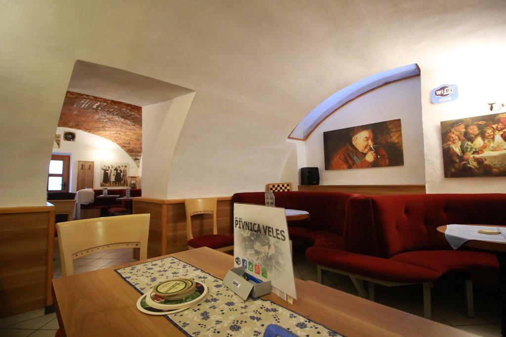 Guesthouse Veles Slovenska Bistrica Extérieur photo