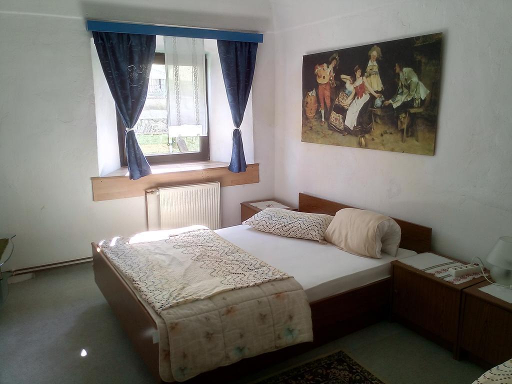 Guesthouse Veles Slovenska Bistrica Extérieur photo